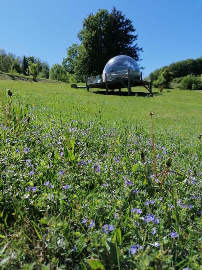 Monchateau Etoile, Hebergement Insolite Avec Spa Merlas エクステリア 写真