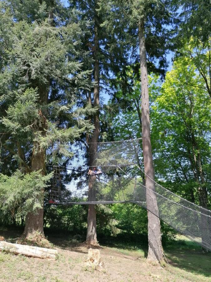Monchateau Etoile, Hebergement Insolite Avec Spa Merlas エクステリア 写真