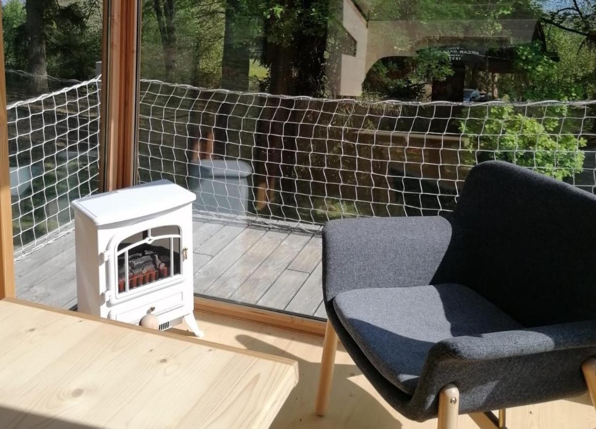 Monchateau Etoile, Hebergement Insolite Avec Spa Merlas エクステリア 写真