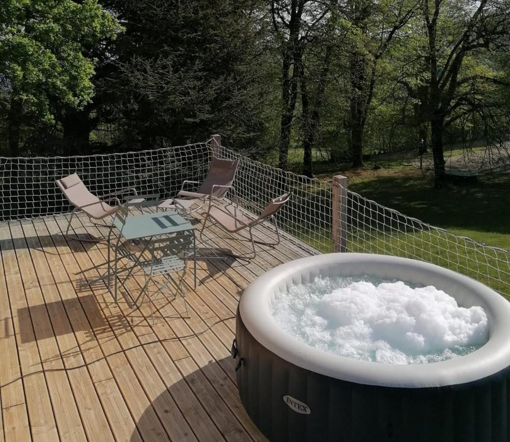 Monchateau Etoile, Hebergement Insolite Avec Spa Merlas エクステリア 写真