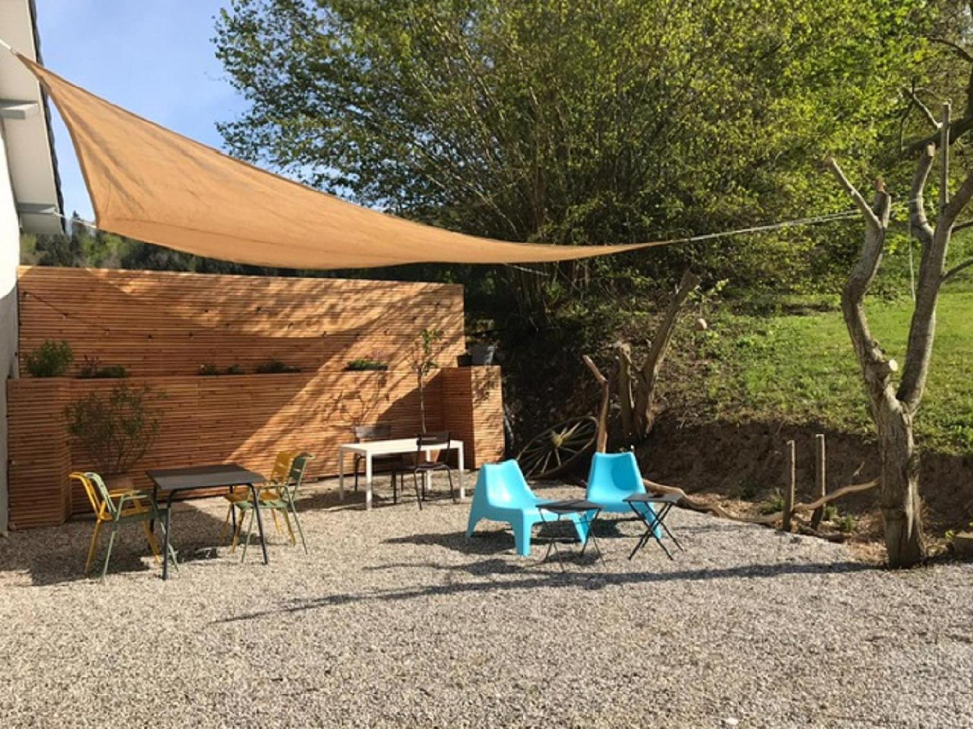 Monchateau Etoile, Hebergement Insolite Avec Spa Merlas エクステリア 写真